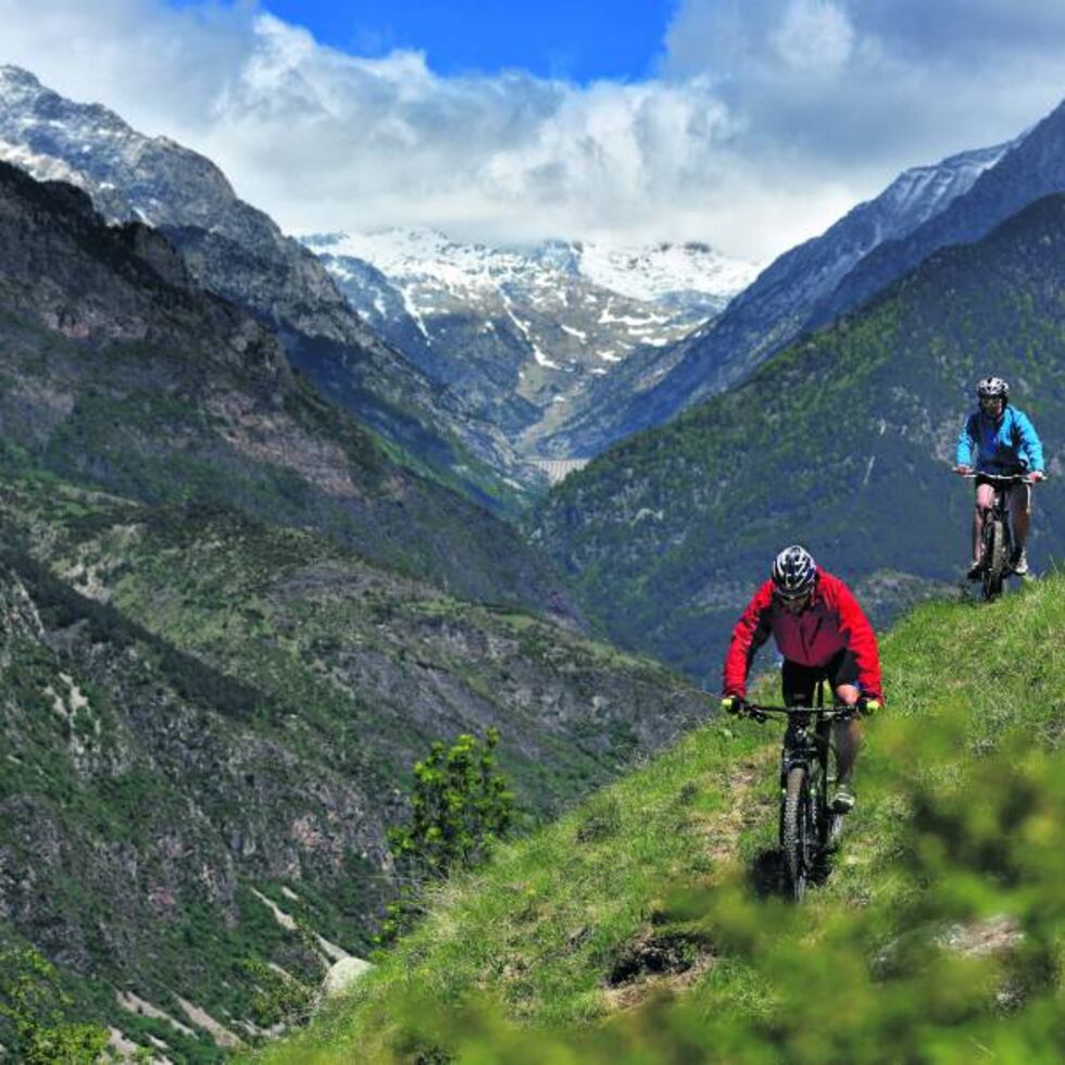 Ruta en bicicleta por el entorno de Liébana